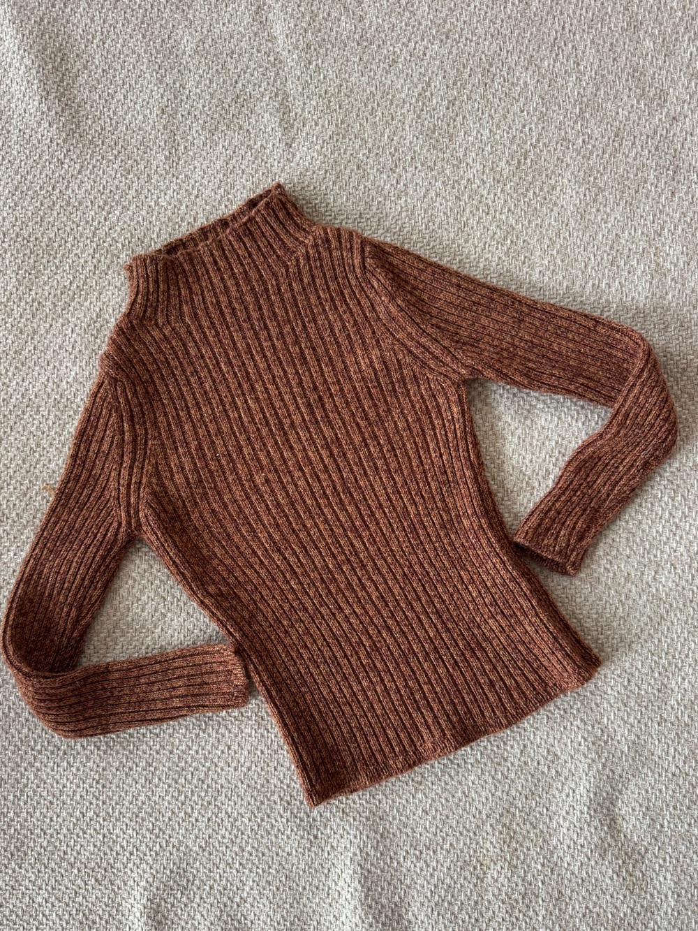 MabIi Crwban Pullover 100% fine merino wool 4y